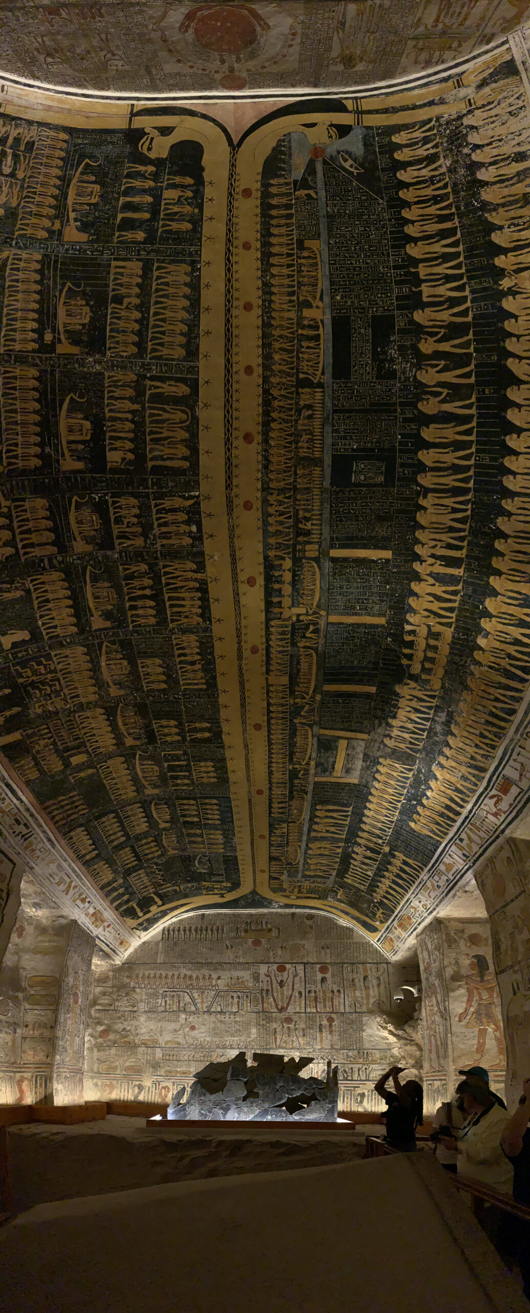 GEM ceiling